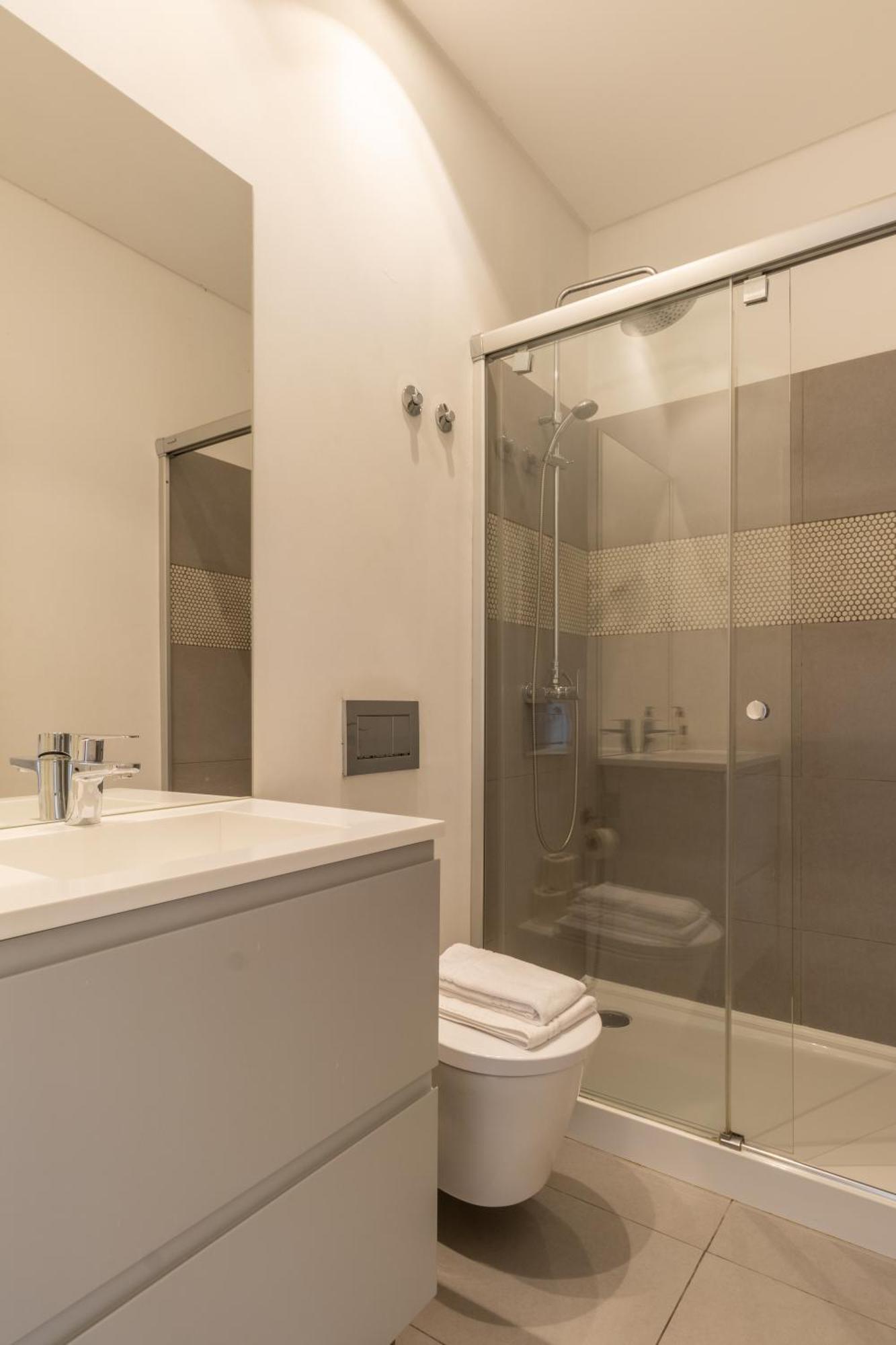 Apartamento Modern 3br, Terrace, Ac/heating & Self Check-in *