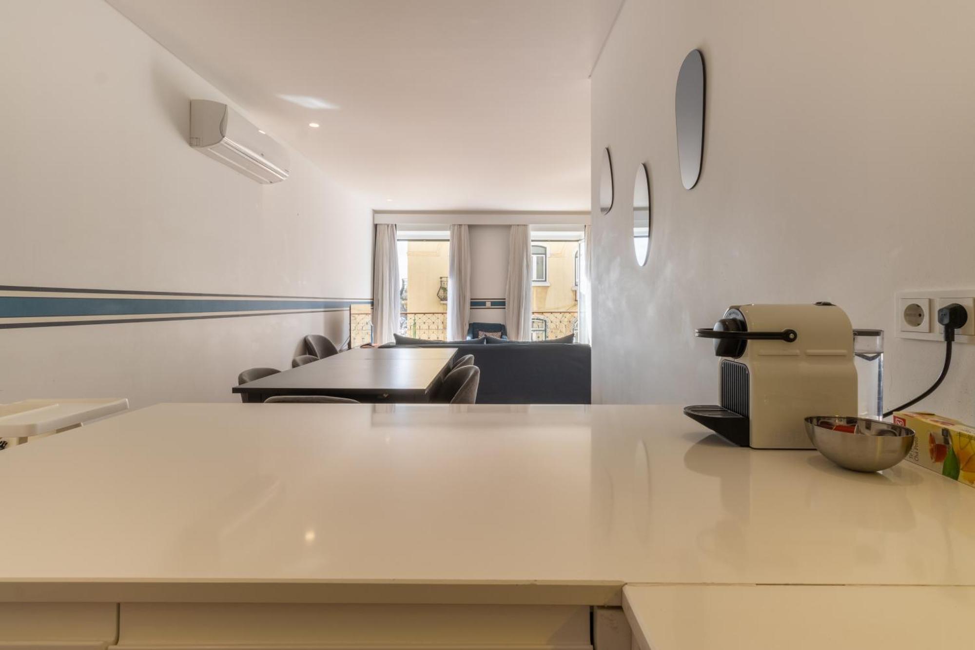 Apartamento Modern 3br, Terrace, Ac/heating & Self Check-in
