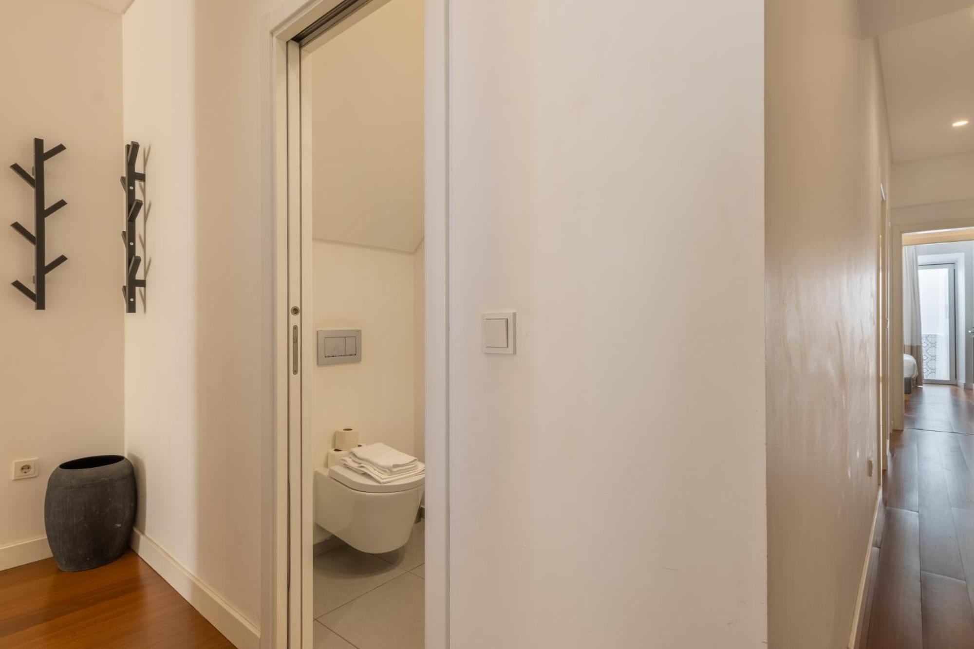 Appartement Modern 3br, Terrace, Ac/heating & Self Check-in Lisboa