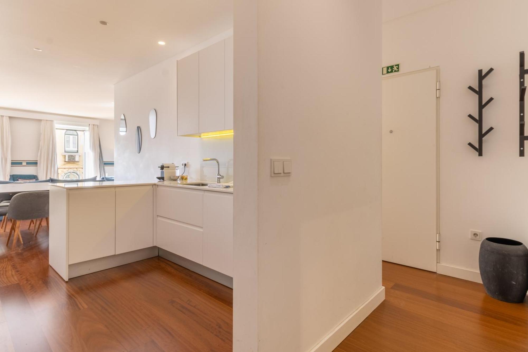 Appartement Modern 3br, Terrace, Ac/heating & Self Check-in