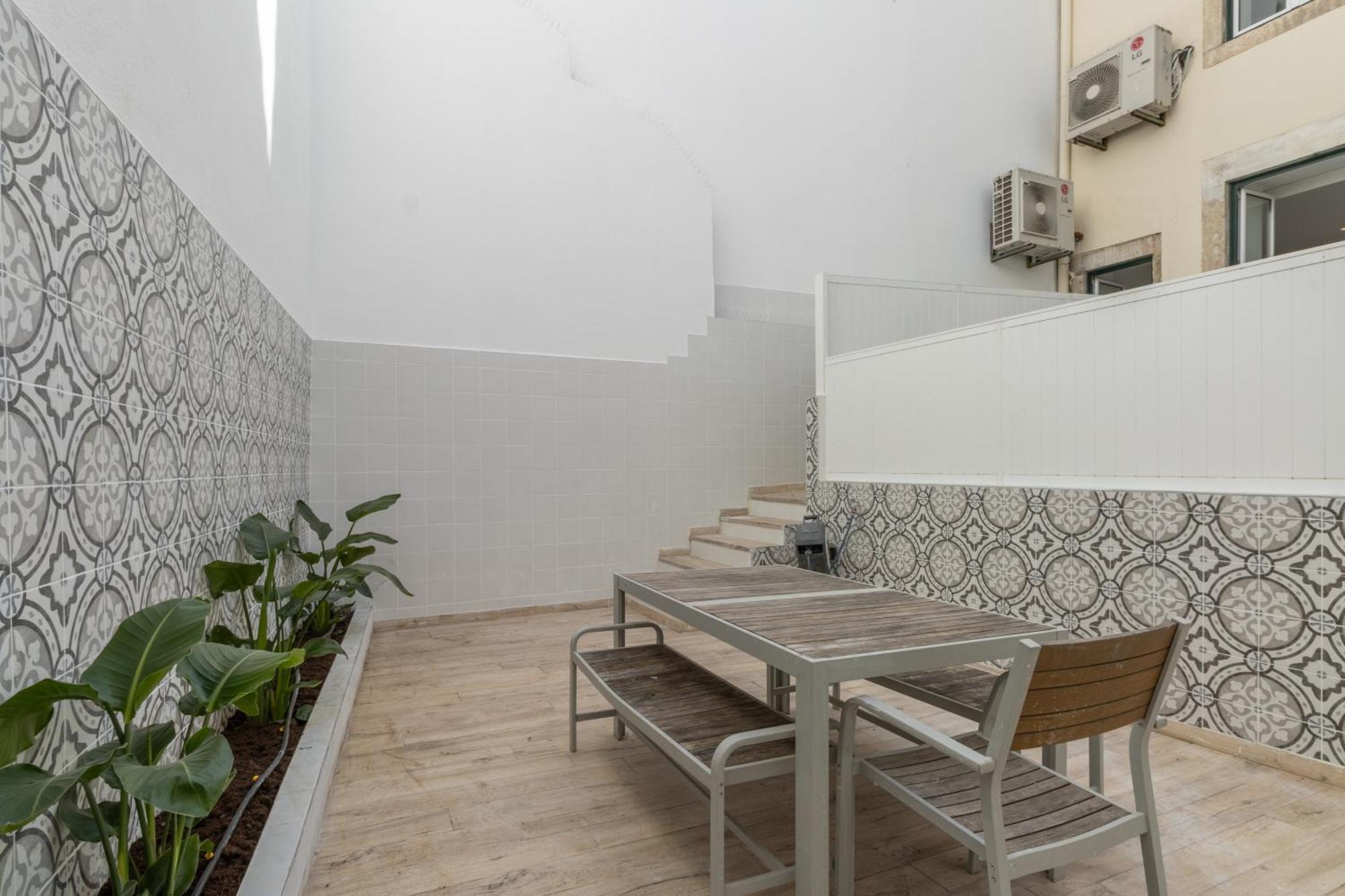 Modern 3br, Terrace, Ac/heating & Self Check-in Appartement Lisboa
